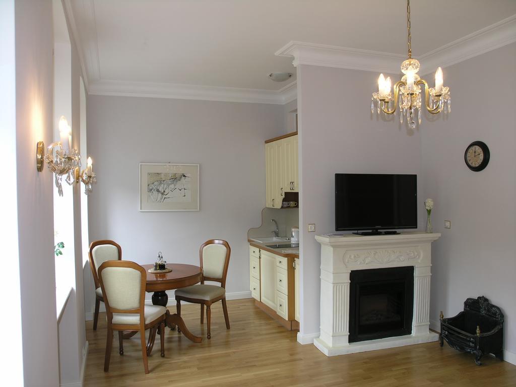 Апартаменти Apartman Lux Skroupova Карлові Вари Екстер'єр фото